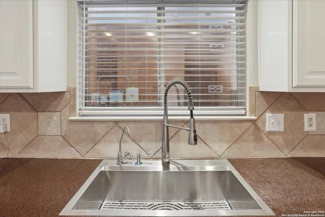 $570,000 | 24207 Bear Mountain, San Antonio, TX 78258