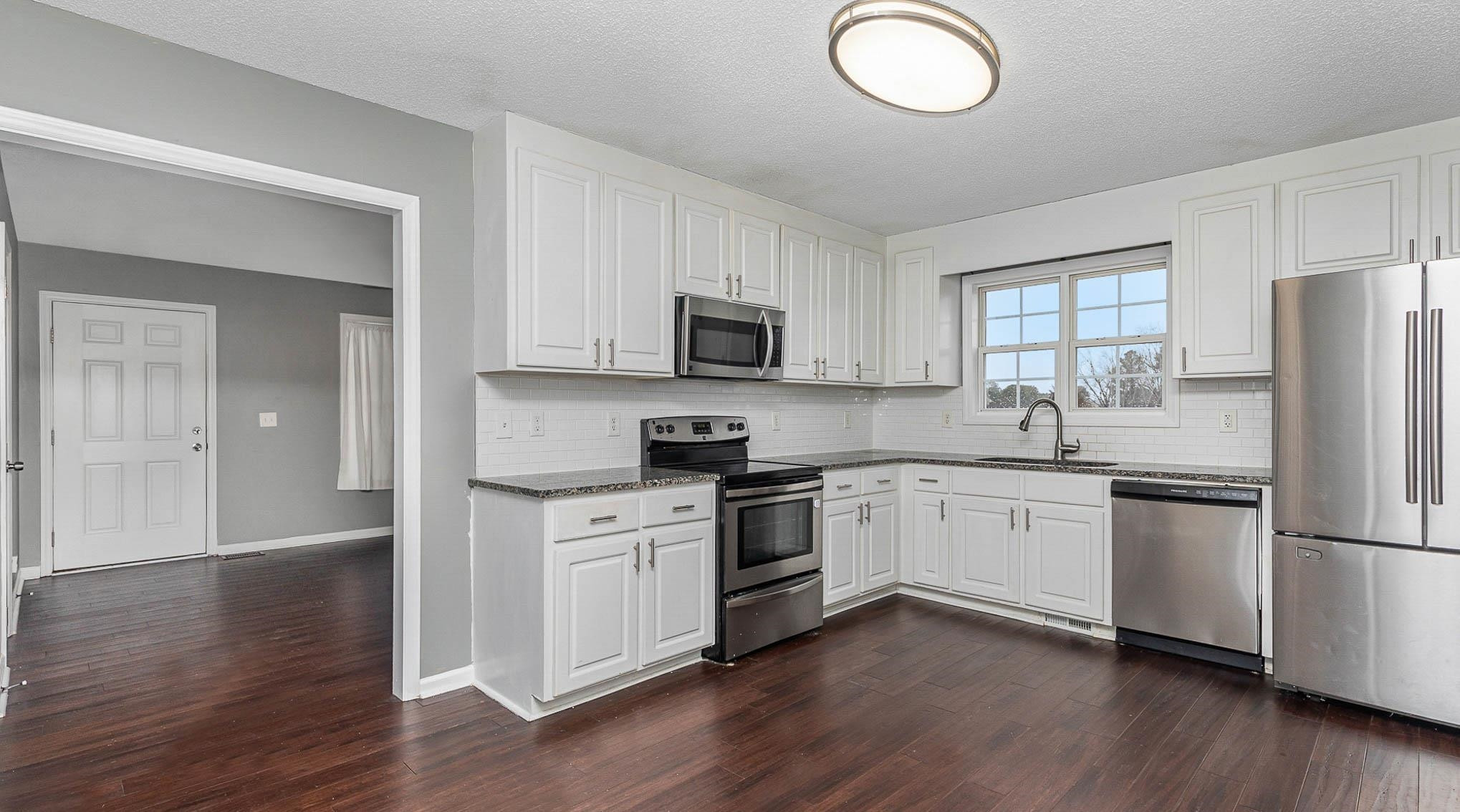 674 Thorne Road Selma, NC 27576 - Photo 6 of 23 Photo 6