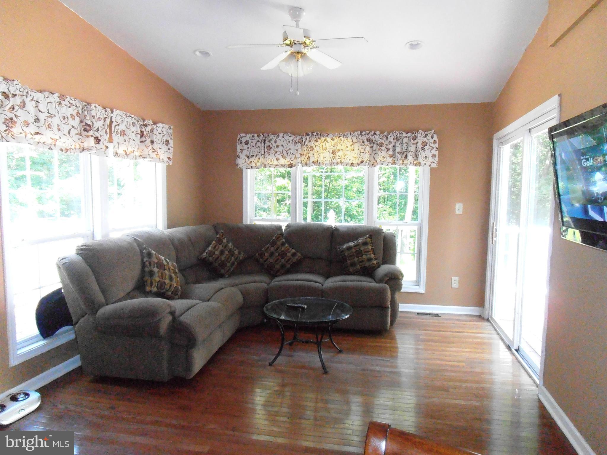 2121 Albert Rill Road Hampstead, MD 21074 - Photo 10 of 30 Interior (General)