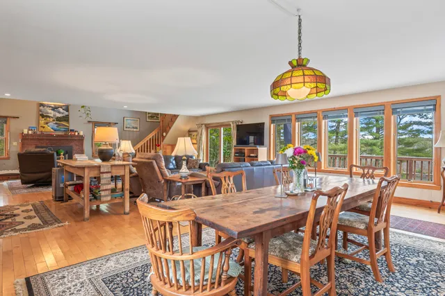 $1,699,000 | 33-30 Taylor Road, Westport Island, ME 04578