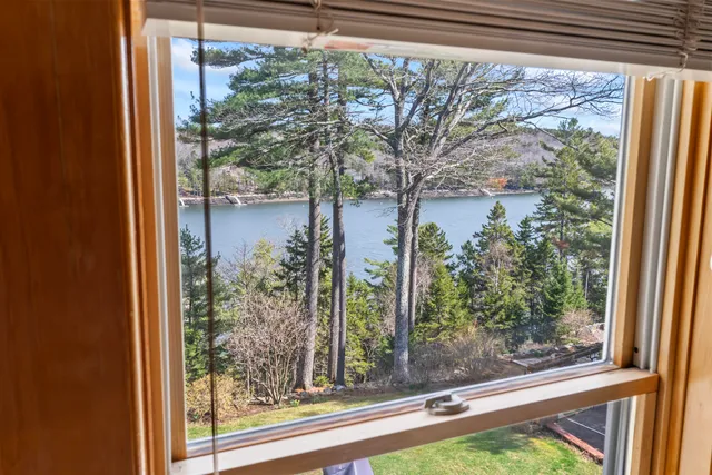 $1,699,000 | 33-30 Taylor Road, Westport Island, ME 04578