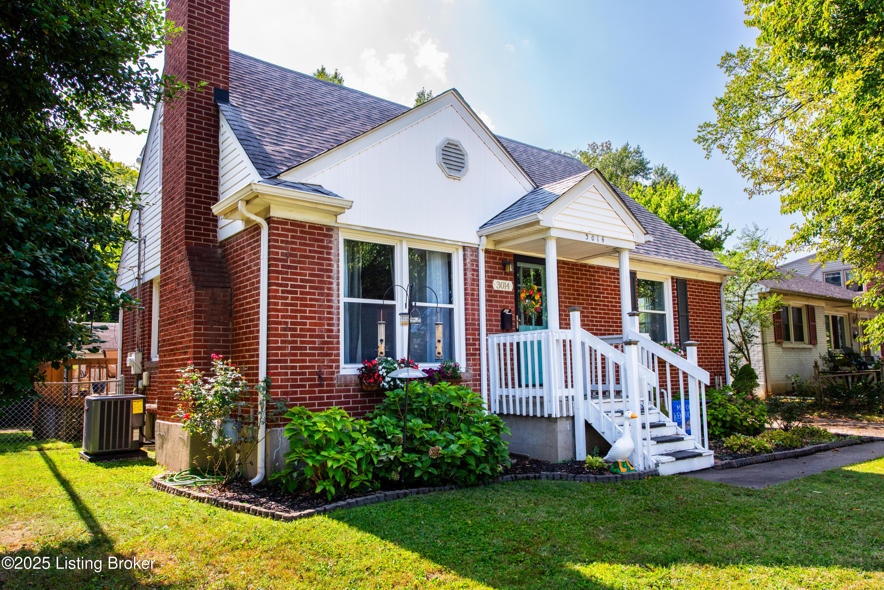 3014 Talisman Road Louisville, KY 40220 - Photo 2 of 40 6855