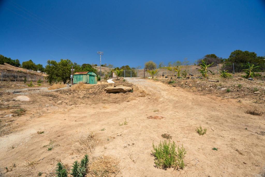 3503 Monserate Hill Road Fallbrook, CA 92028 - Photo 8 of 32