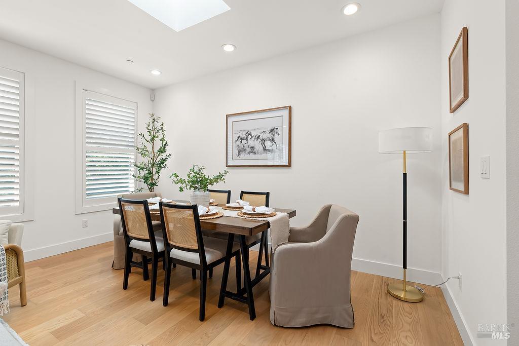 5055 Carriage Lane Santa Rosa, CA 95403 - Photo 12 of 47