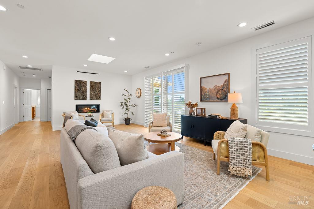 5055 Carriage Lane Santa Rosa, CA 95403 - Photo 13 of 47