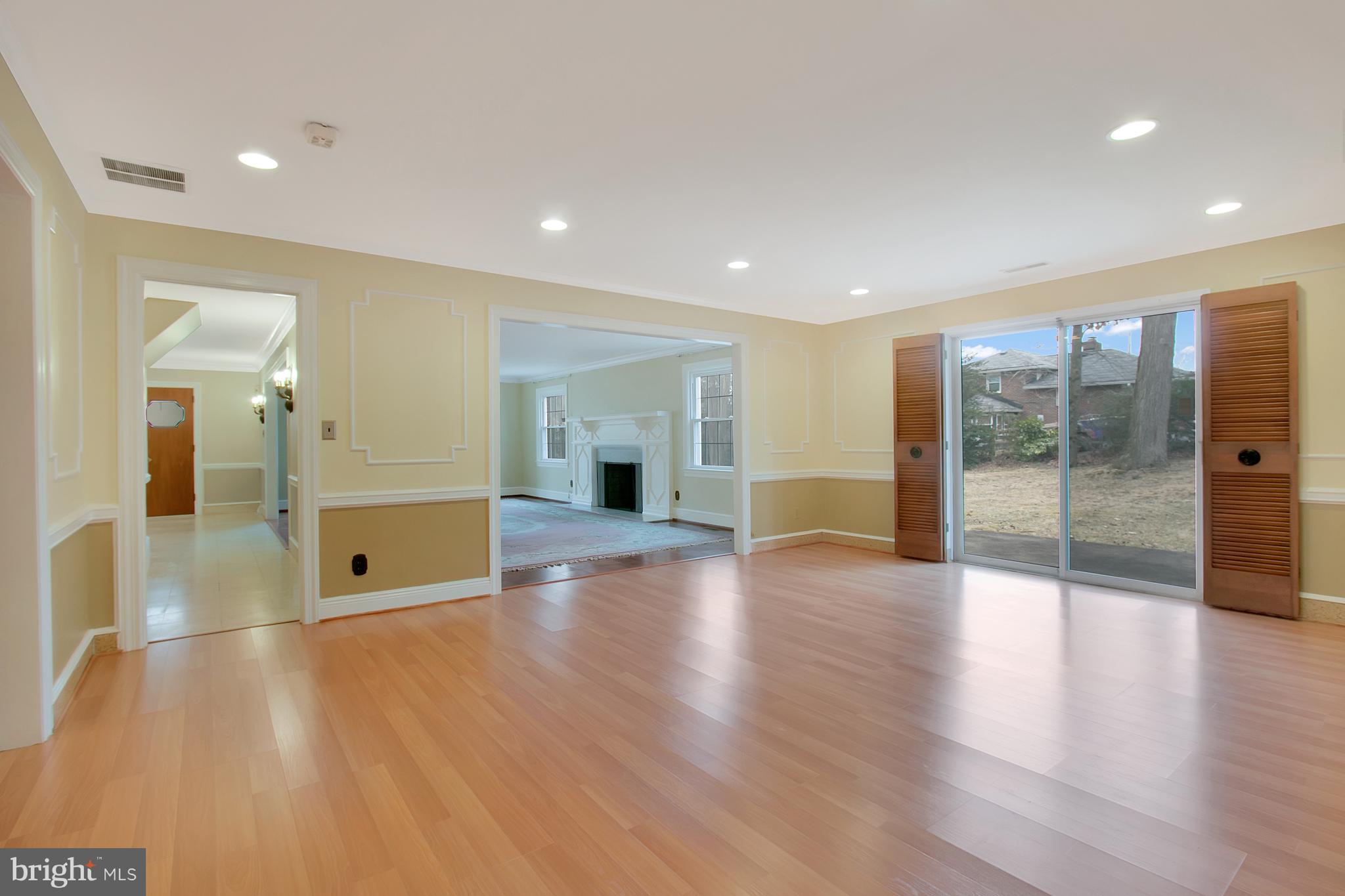 5100 Washington Street Extension Wilmington, DE 19809 - Photo 15 of 29 Family Room