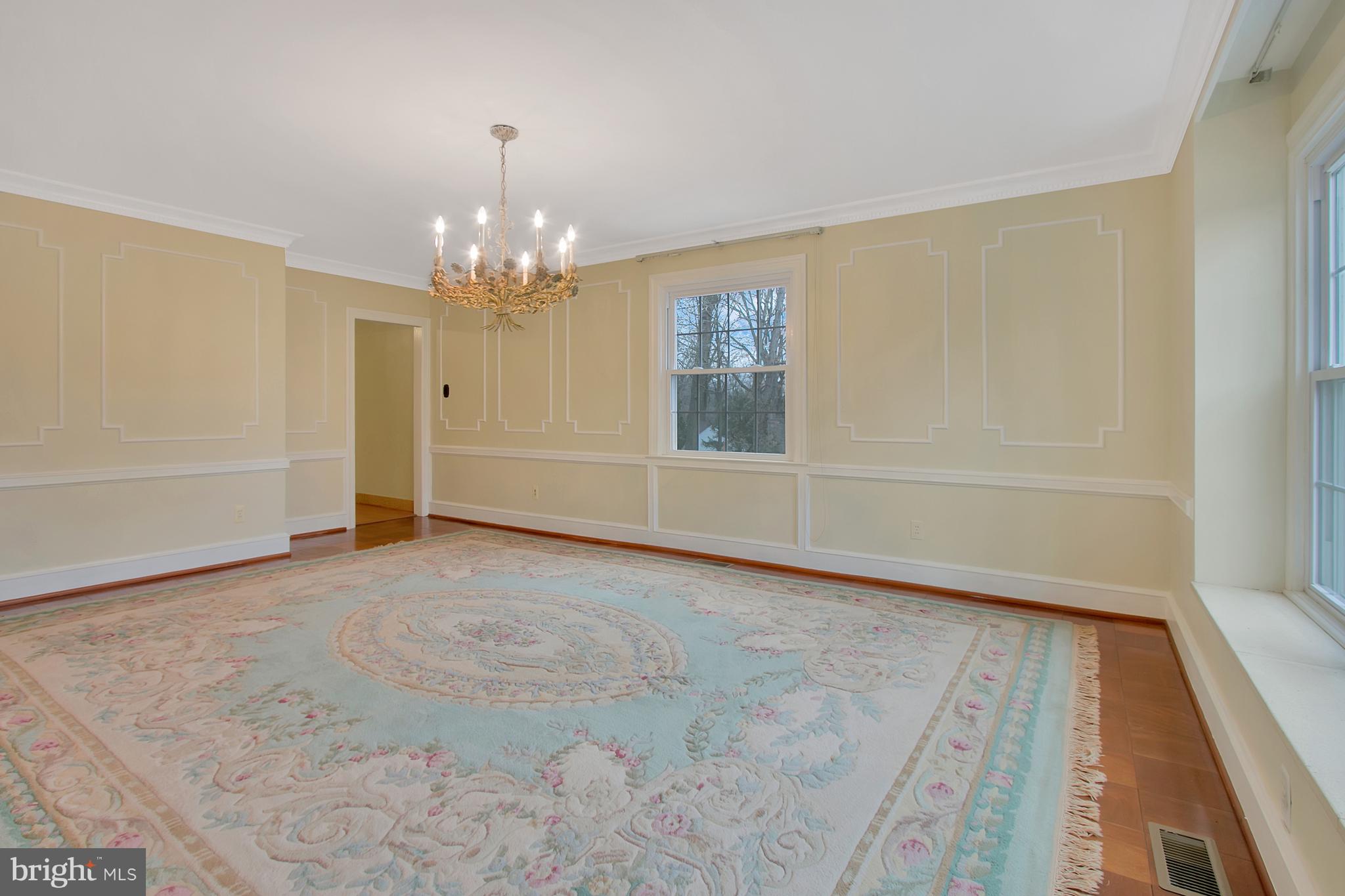 5100 Washington Street Extension Wilmington, DE 19809 - Photo 7 of 29 Dining Room