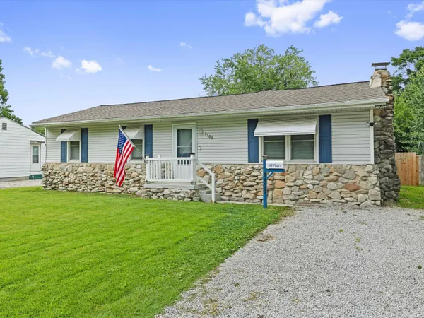 $169,999 | 4100 East Riverside Drive, Evansville, IN 47714