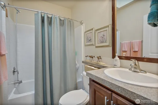 $255,000 | 6621 241st Avenue East, Unit 52, Buckley, WA 98321