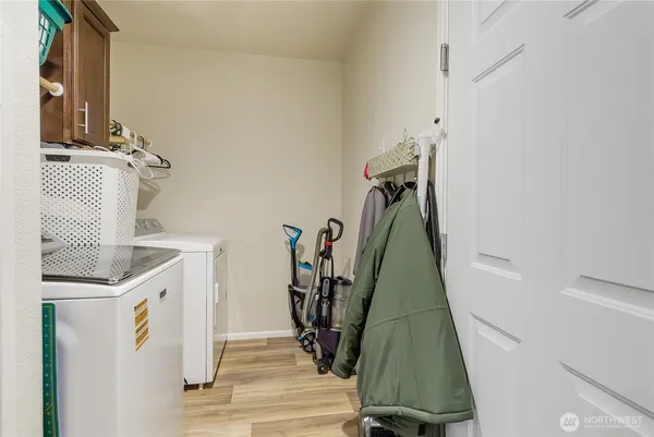 $255,000 | 6621 241st Avenue East, Unit 52, Buckley, WA 98321