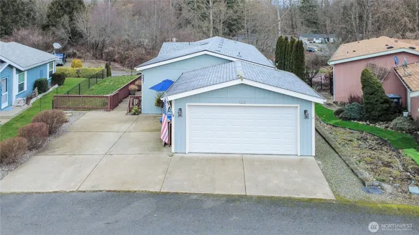 $255,000 | 6621 241st Avenue East, Unit 52, Buckley, WA 98321