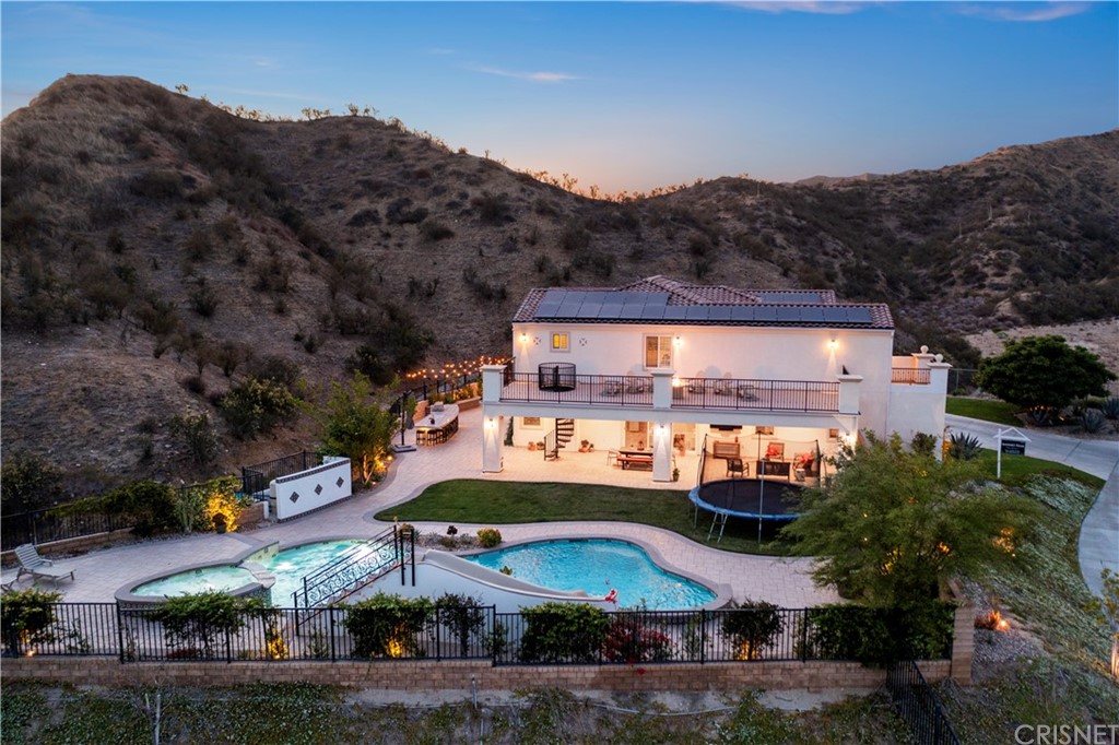 28265 Forge Court Valencia, CA 91355 - Photo 3 of 3