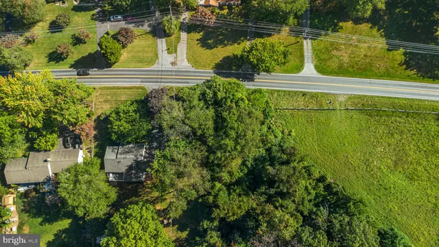 a view of a fountain in the garden