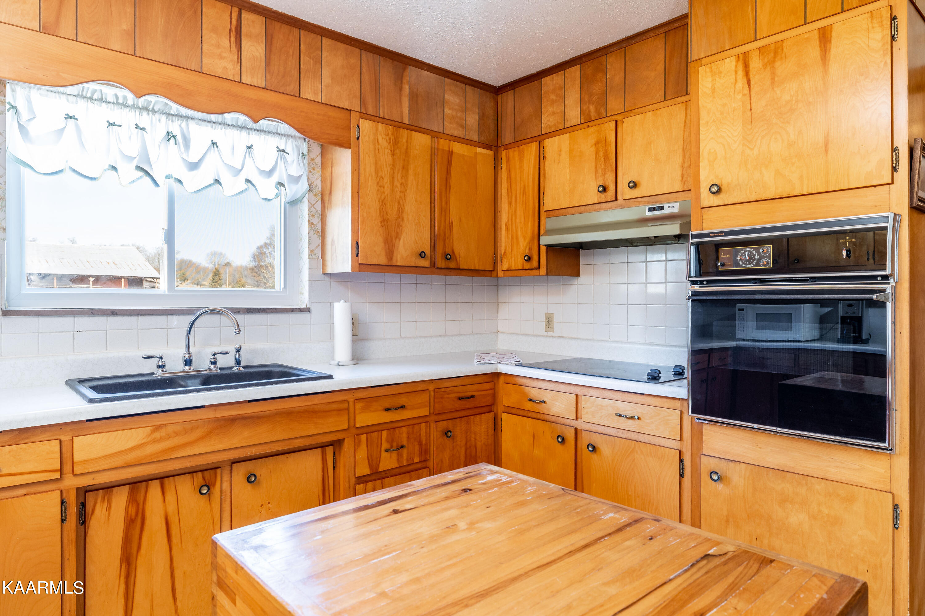 3409 Morganton Road Maryville, TN 37801 - Photo 18 of 55 3409Morgantonrd-17