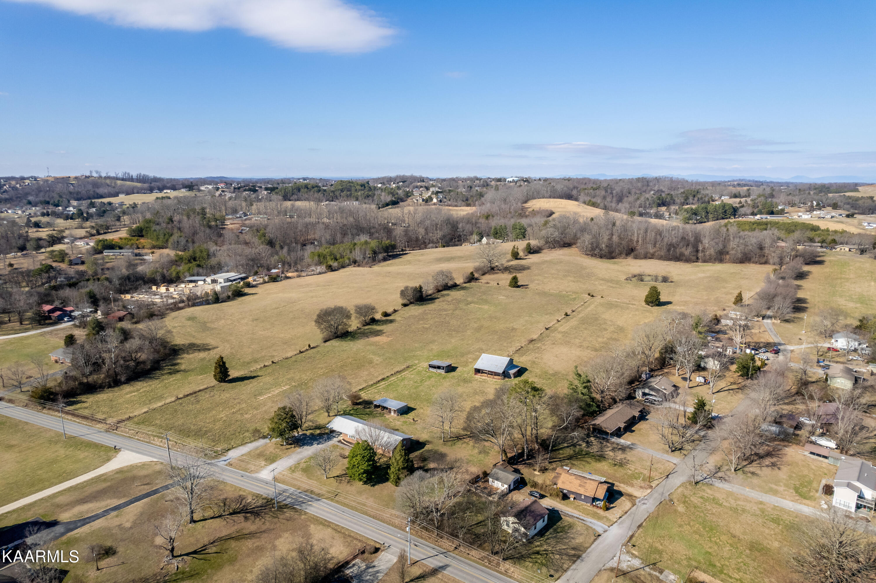 3409 Morganton Road Maryville, TN 37801 - Photo 5 of 55 3409Morgantonrd-4