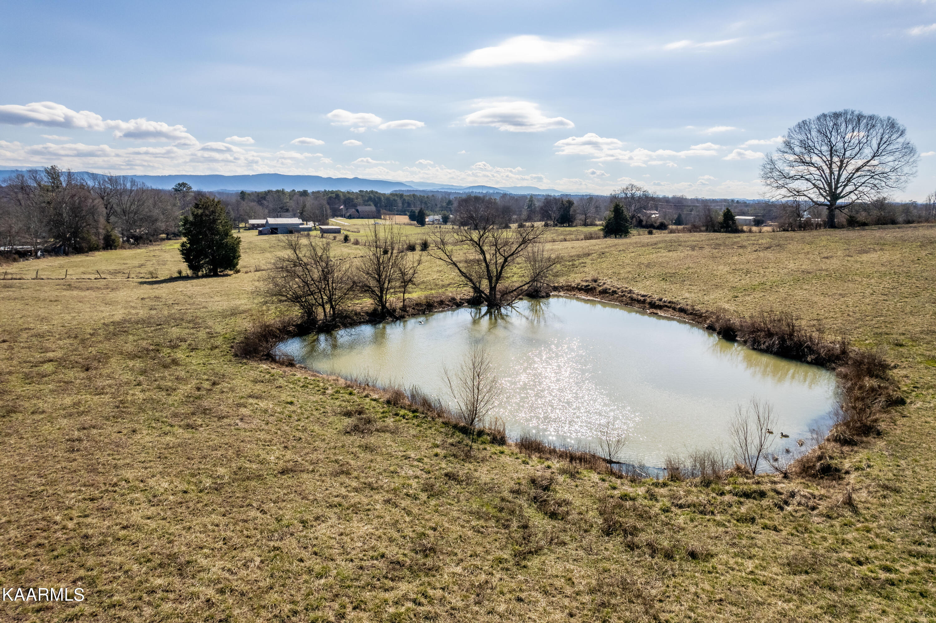 3409 Morganton Road Maryville, TN 37801 - Photo 6 of 55 3409Morgantonrd-5