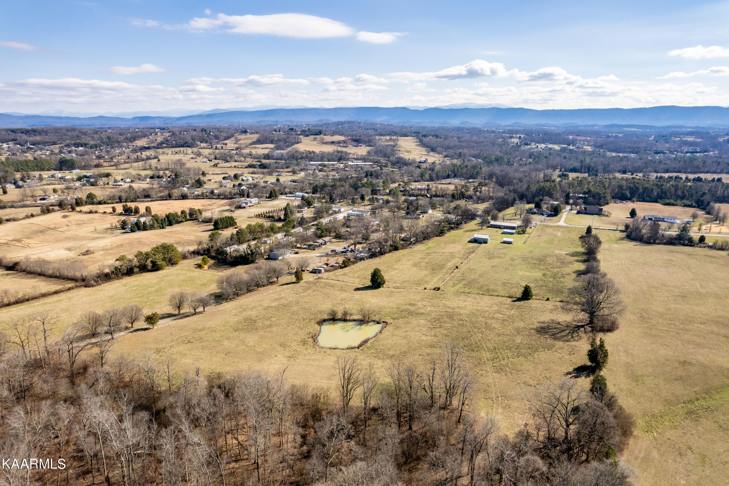 3409 Morganton Road Maryville, TN 37801 - Photo 9 of 55 3409Morgantonrd-8