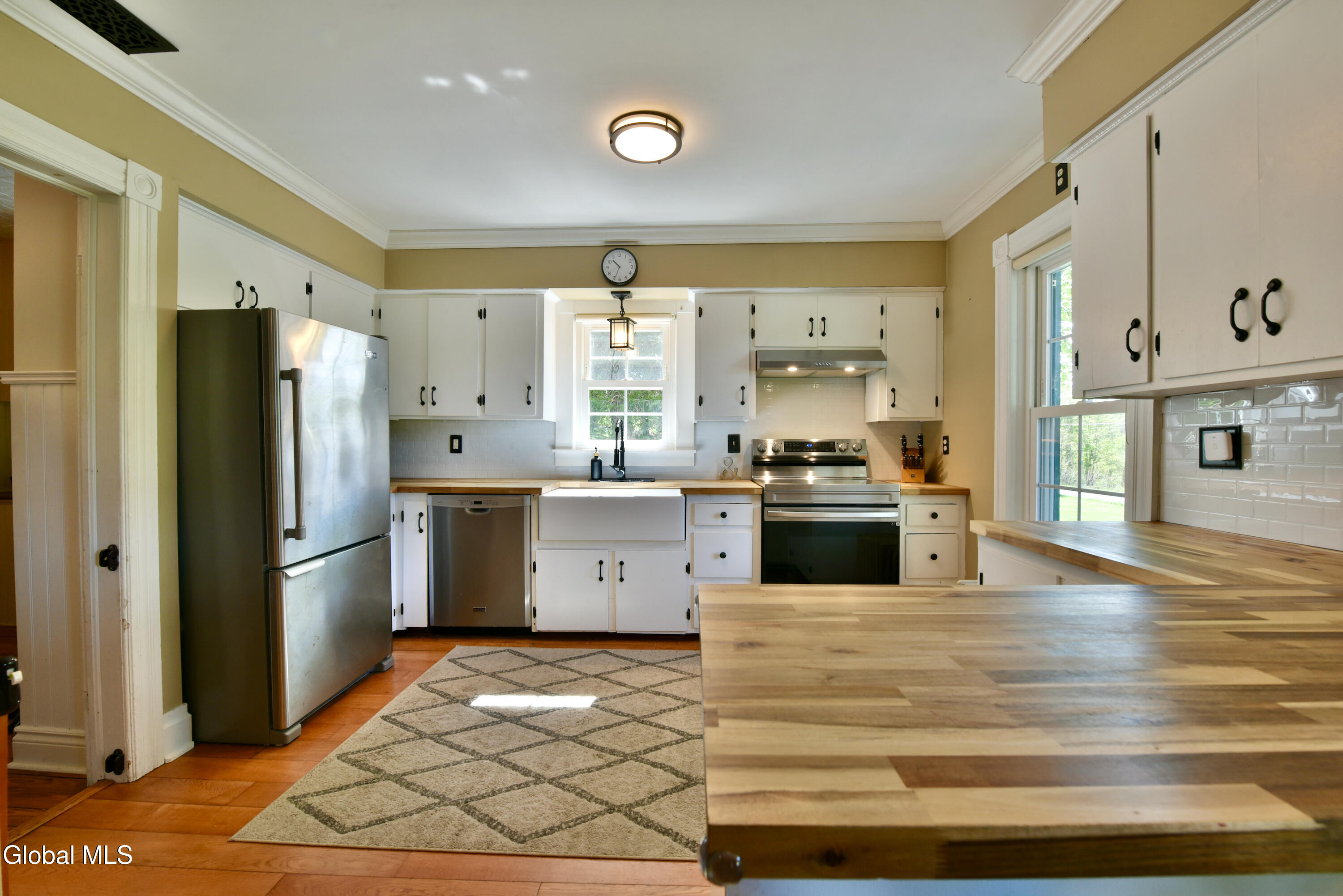 270 Cooksboro Road Troy, NY 12182 - Photo 12 of 80 15