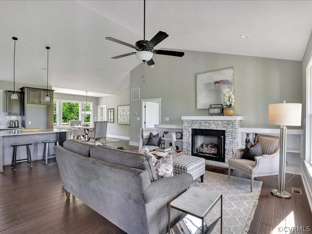 An example of what the space looks like furnished.