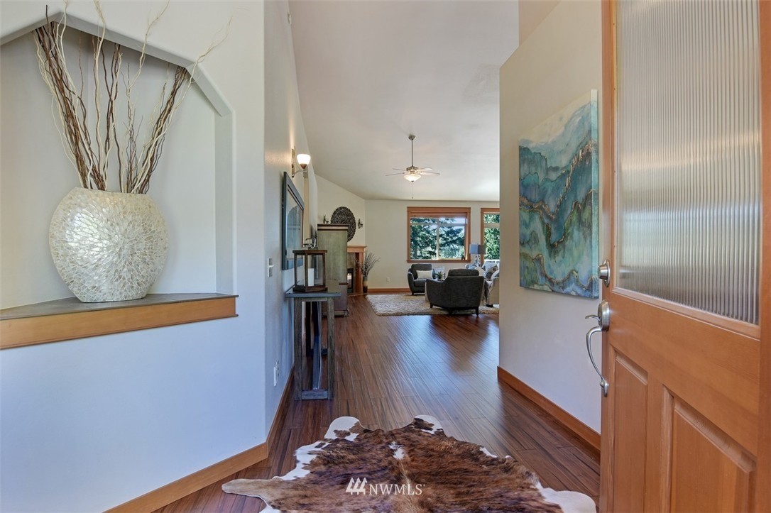 116 Sea Pines Road Bellingham, WA 98229 - Photo 3 of 23 Gallery Image 3