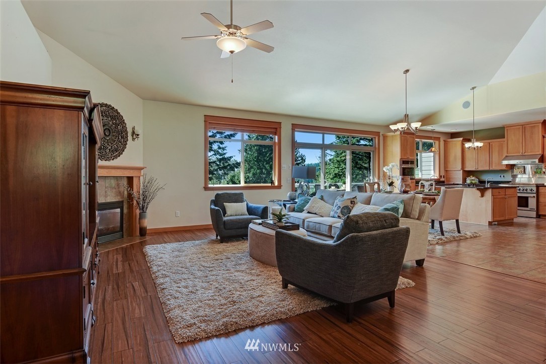 116 Sea Pines Road Bellingham, WA 98229 - Photo 4 of 23 Gallery Image 4