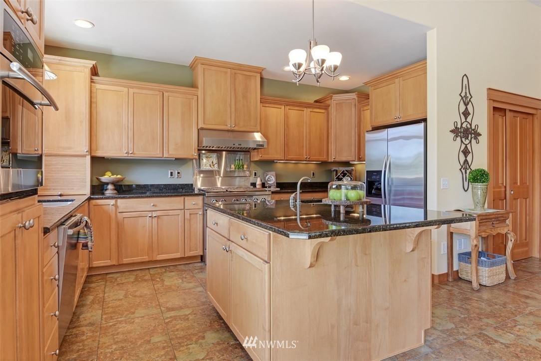 116 Sea Pines Road Bellingham, WA 98229 - Photo 8 of 23 Gallery Image 8