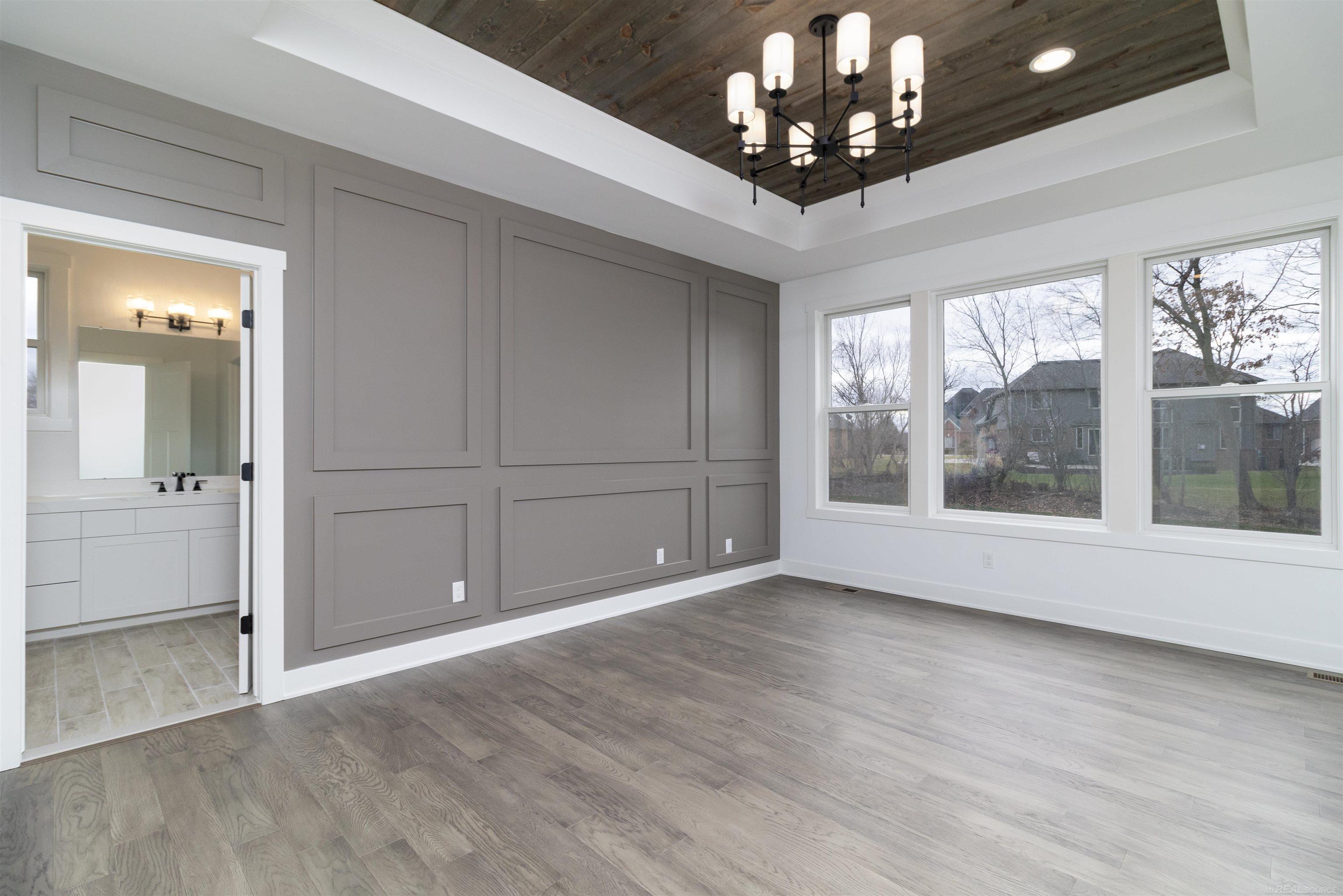 7583 Brunswick Washington, MI 48095 - Photo 17 of 31 Owner's Suite