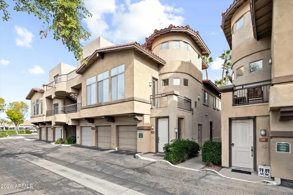 a house view with a outdoor space