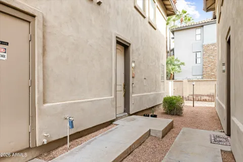 $428,000 | 2019 East Campbell Avenue, Unit 121, Phoenix, AZ 85016
