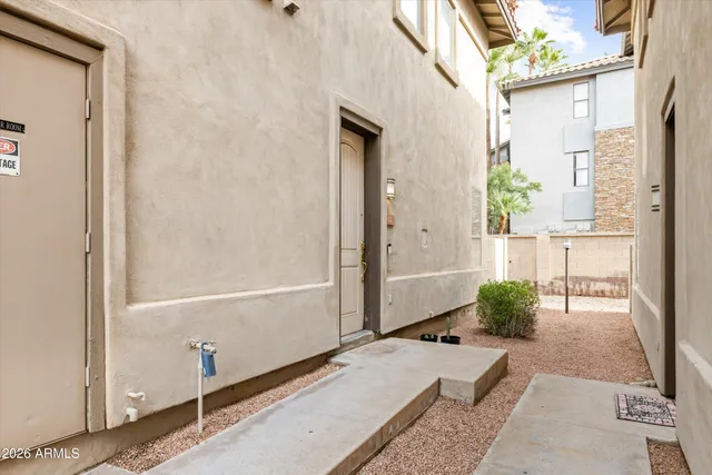 $428,000 | 2019 East Campbell Avenue, Unit 121, Phoenix, AZ 85016