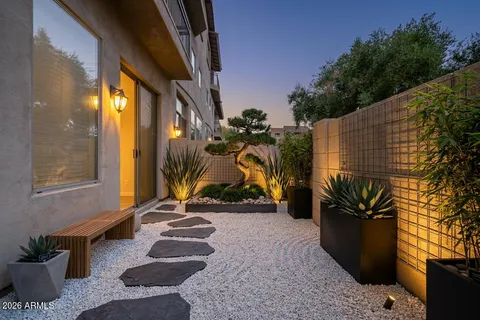 $410,000 | 2019 East Campbell Avenue, Unit 121, Phoenix, AZ 85016
