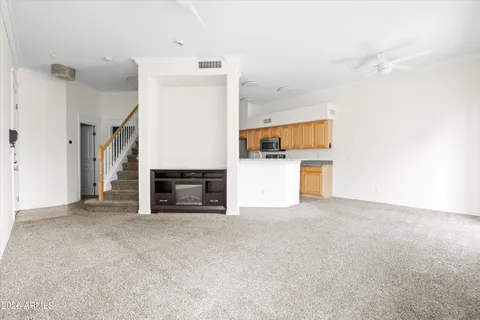 $428,000 | 2019 East Campbell Avenue, Unit 121, Phoenix, AZ 85016