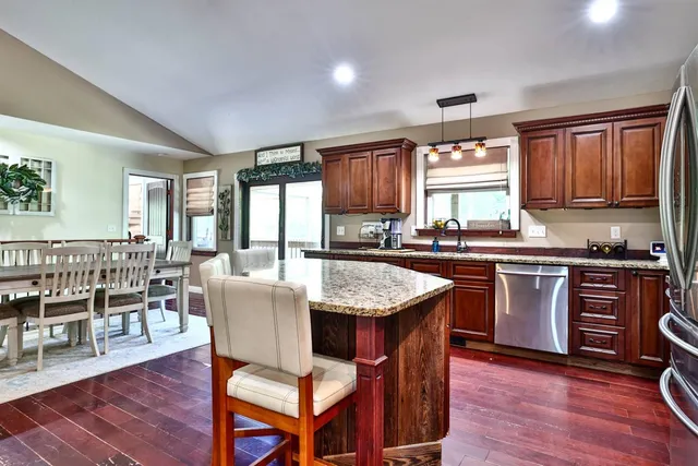 $605,000 | 2144 Seeley Road, West Harrison, IN 47060