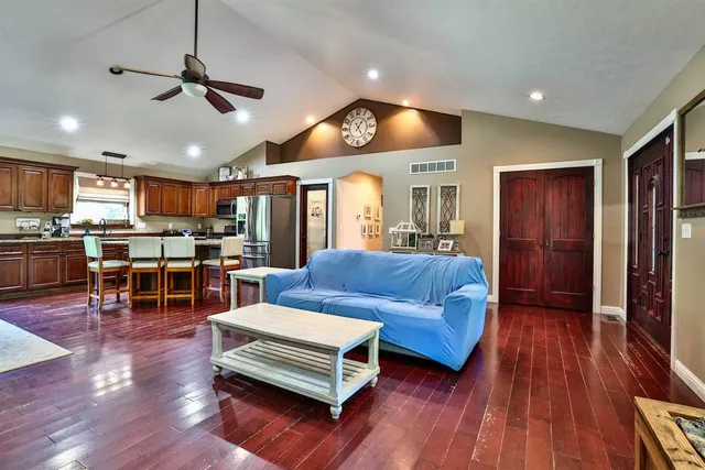 $605,000 | 2144 Seeley Road, West Harrison, IN 47060