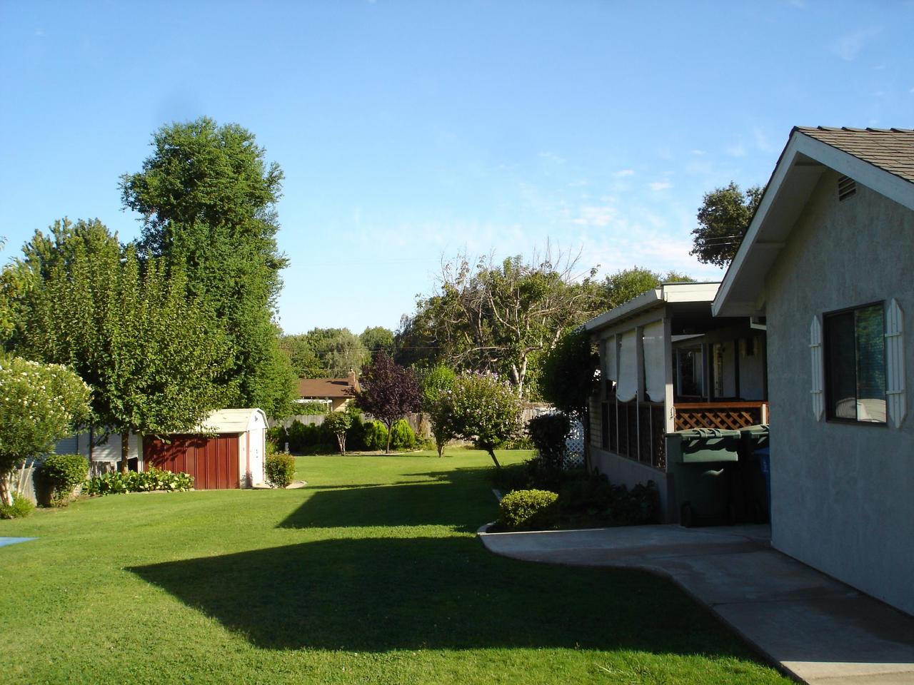 6829 Irving Road Redding, CA 96001 - Photo 3 of 4 more yard