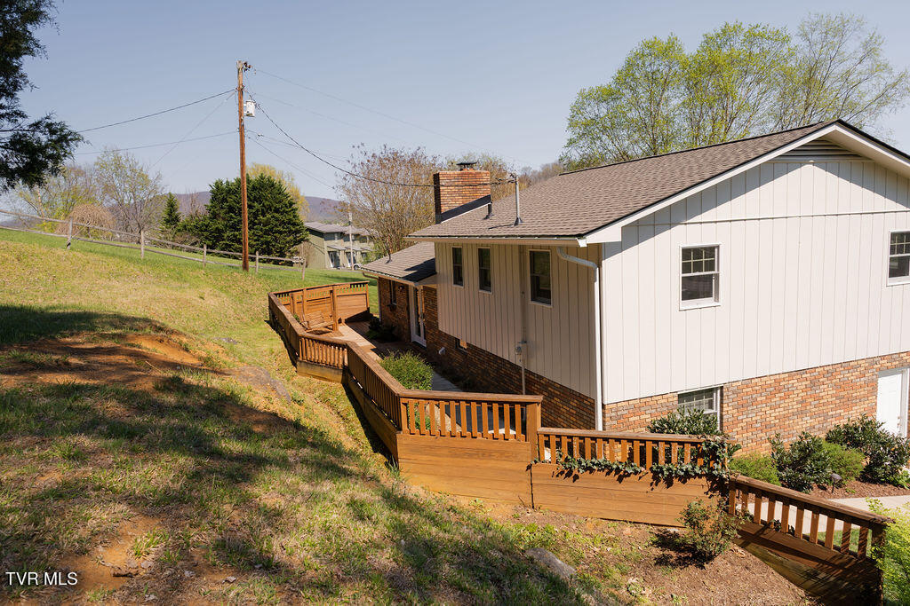 424 Old Watauga Road Watauga, TN 37694 - Photo 7 of 50 .
