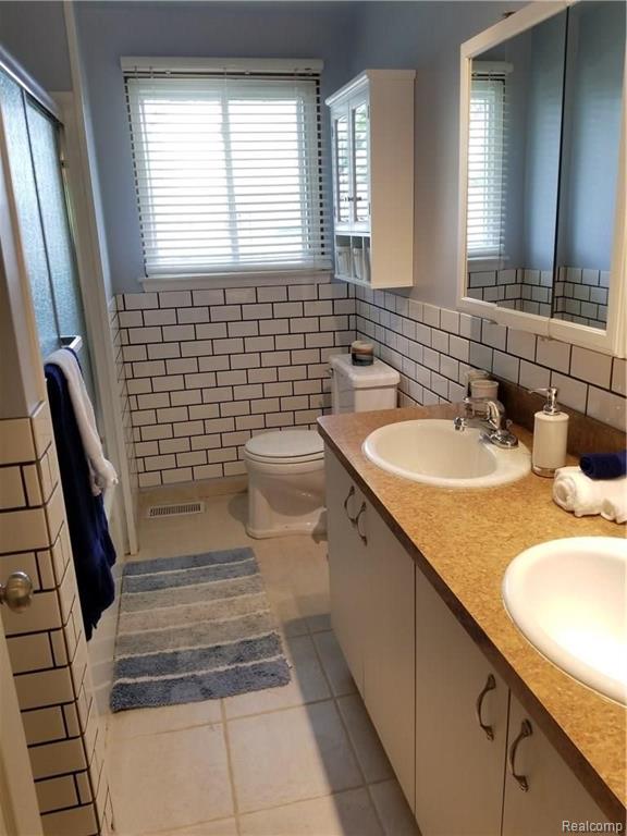 4014 Devon Road Royal Oak, MI 48073 - Photo 15 of 21
