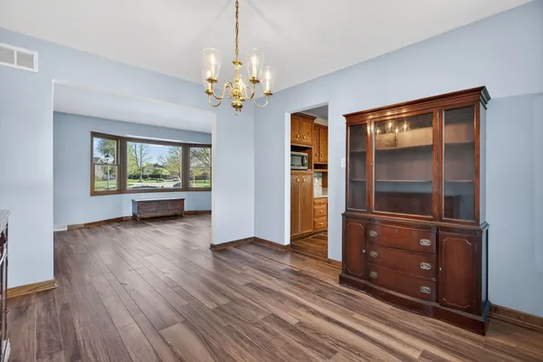 $425,000 | 3211 Wild Oaks Court, Joliet, IL 60431