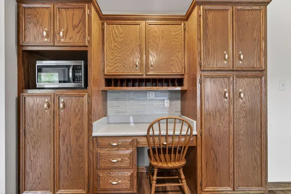 $425,000 | 3211 Wild Oaks Court, Joliet, IL 60431