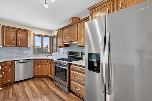 $425,000 | 3211 Wild Oaks Court, Joliet, IL 60431