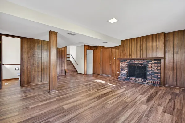 $425,000 | 3211 Wild Oaks Court, Joliet, IL 60431