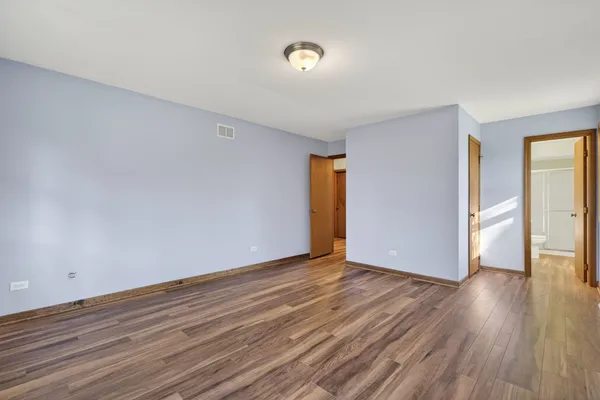 $425,000 | 3211 Wild Oaks Court, Joliet, IL 60431