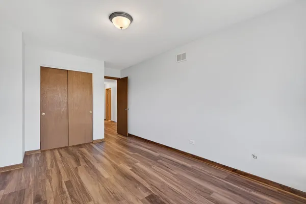 $425,000 | 3211 Wild Oaks Court, Joliet, IL 60431