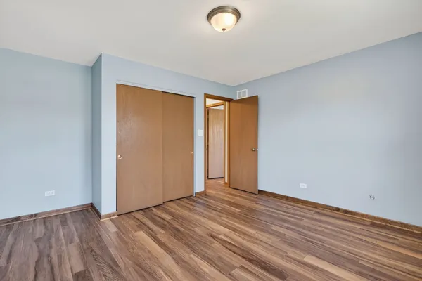 $425,000 | 3211 Wild Oaks Court, Joliet, IL 60431