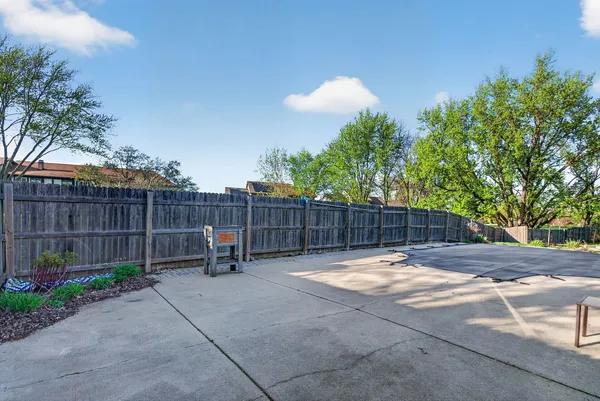 $425,000 | 3211 Wild Oaks Court, Joliet, IL 60431