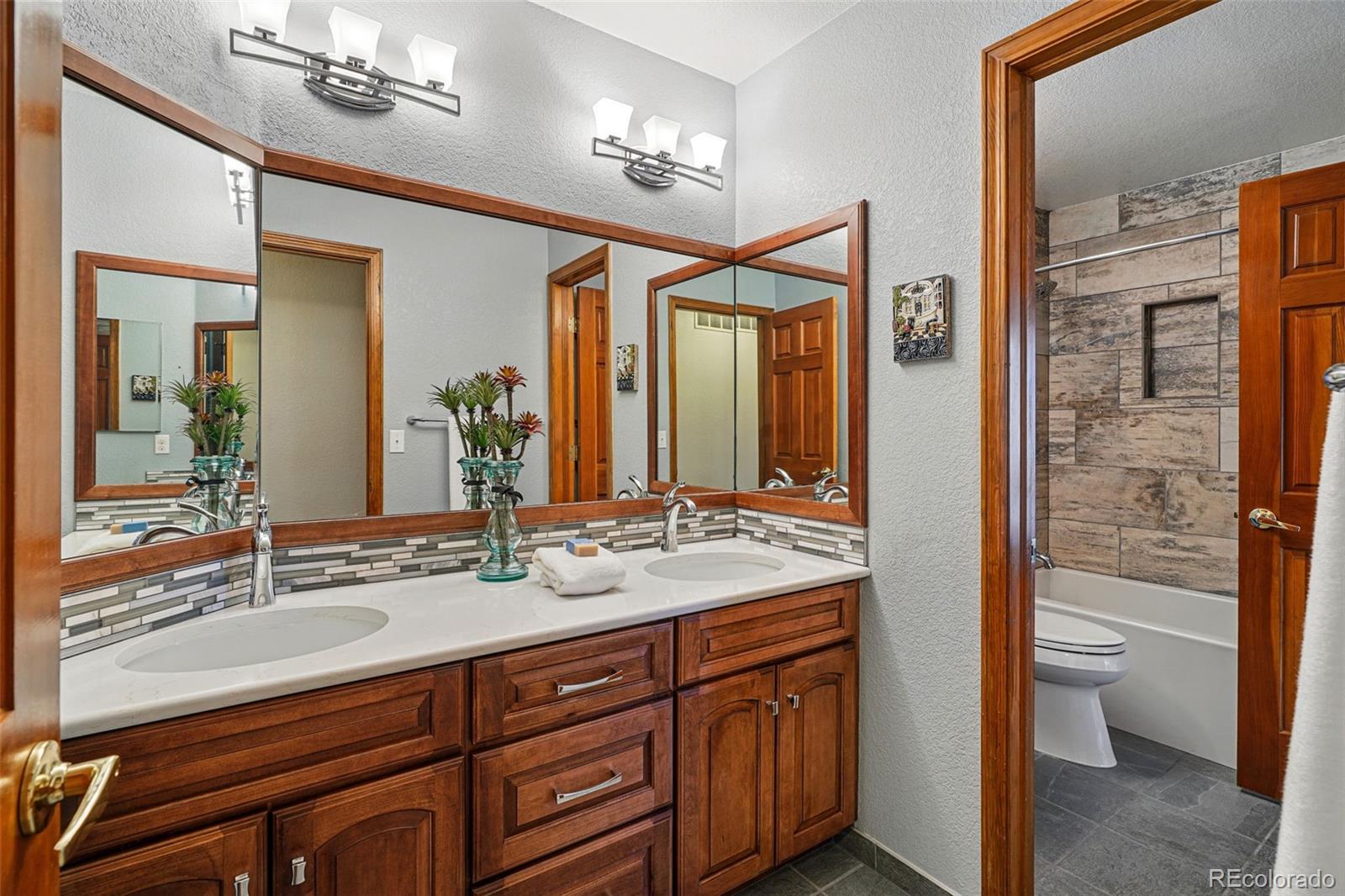 112 Willowleaf Drive Littleton, CO 80127 - Photo 27 of 50