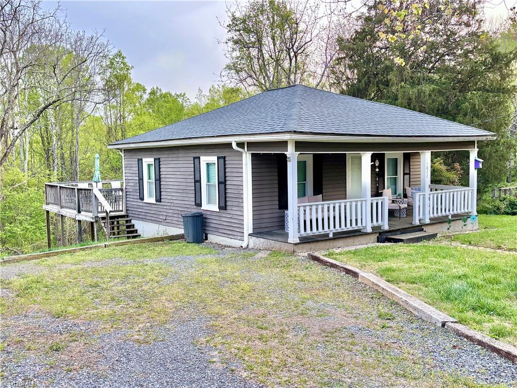 1072 Grassy Knob Road Pinnacle, NC 27043 - Photo 18 of 19