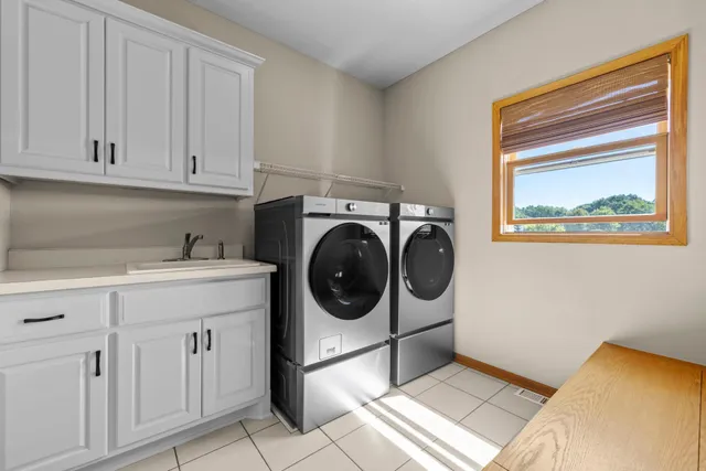 $764,900 | 2226 Flora Court, Hugo, MN 55038