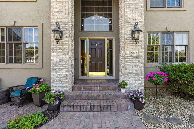 $764,900 | 2226 Flora Court, Hugo, MN 55038