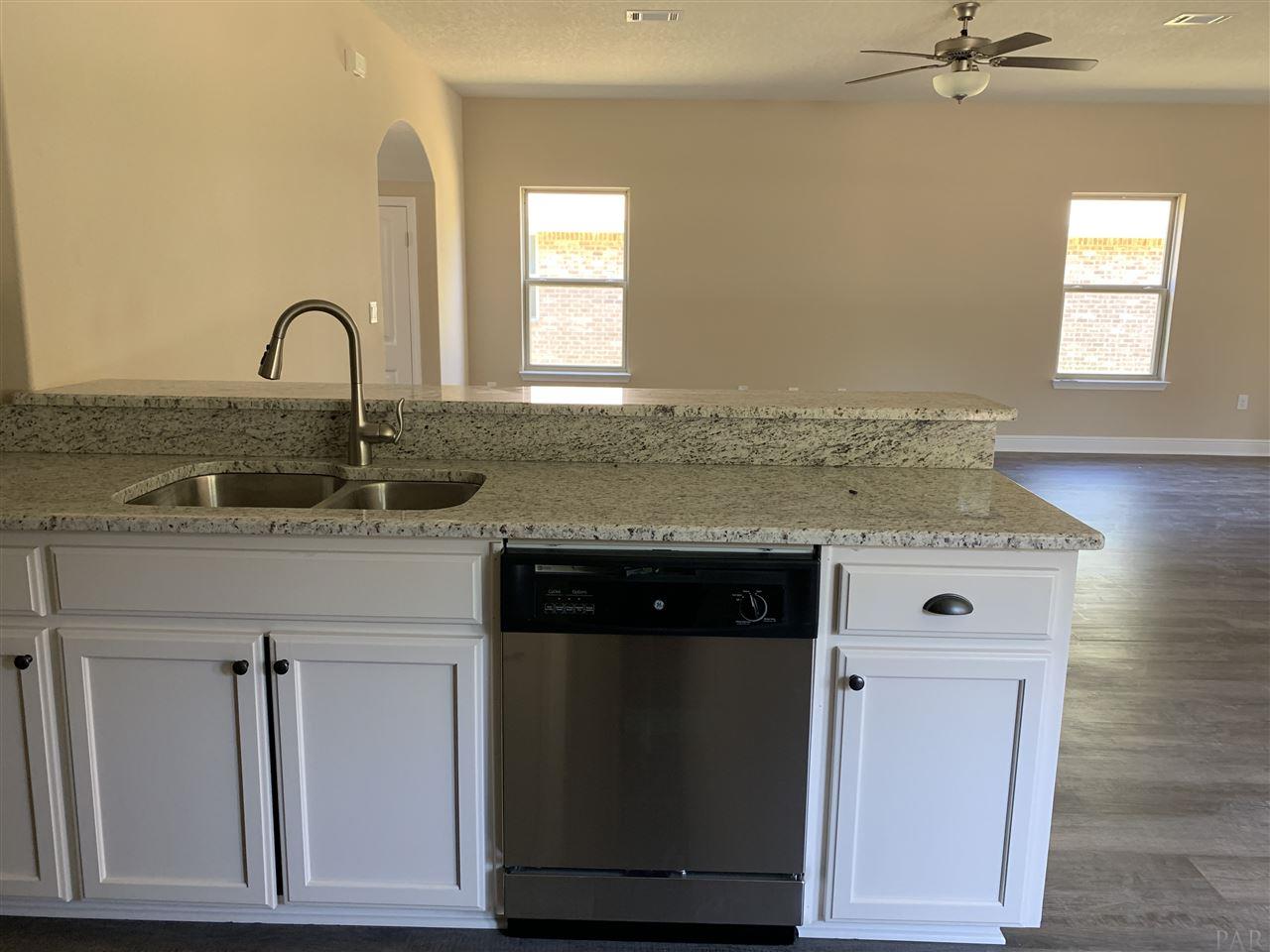 2089 Bergren Road Gulf Breeze, FL 32563 - Photo 10 of 37 Gallery Image 10